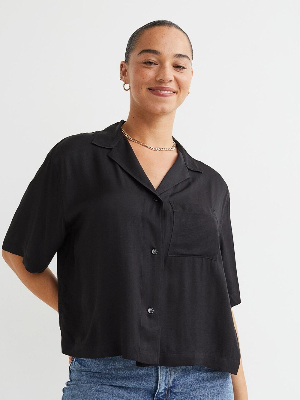 Zara Black Short-Sleeve Button-Front Camp Collar Shirt